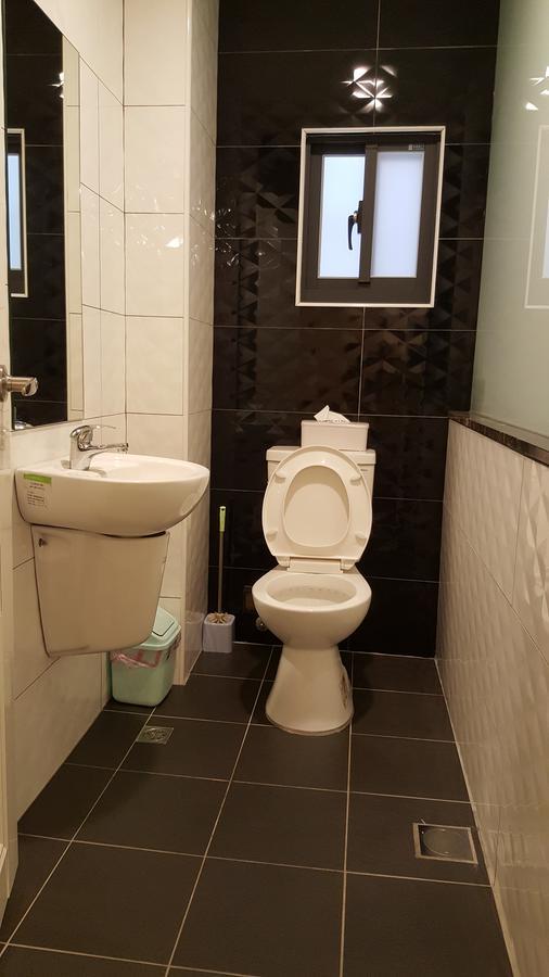Qinbianlu B&B Джиуфен Екстериор снимка